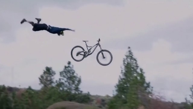 #WipeoutWednesdays: Best of Crash and Fails Downhill