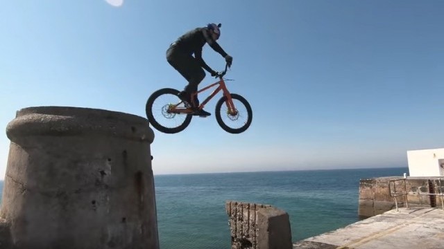 Danny MacAskill and Duncan Shaw go to the Seaside!
