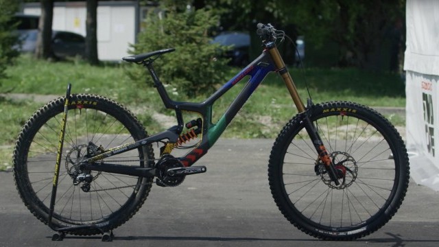The SYNDICATE - Greg 2021 Bike Check - Maribor
