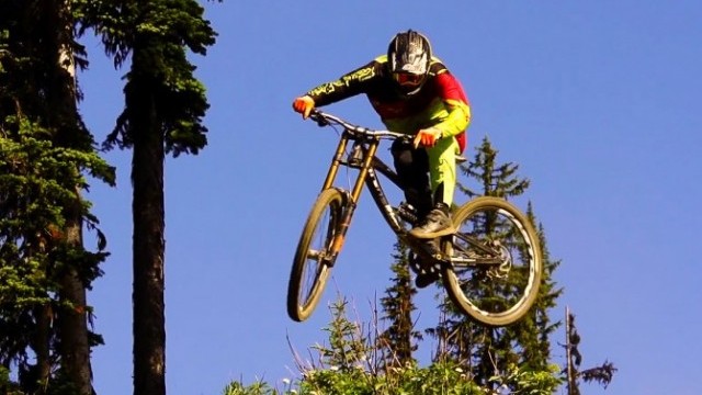 Fresh Tracks : Bas van Steenbergen rides Silver Star
