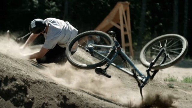 #WipeoutWednesdays: Mountainbike Butchery | Best of MTB Crashes