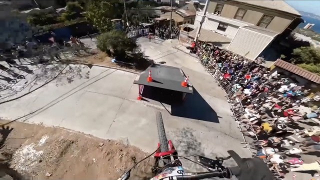 POV | Insane Urban Downhill Run through the Streets of Valparaiso!