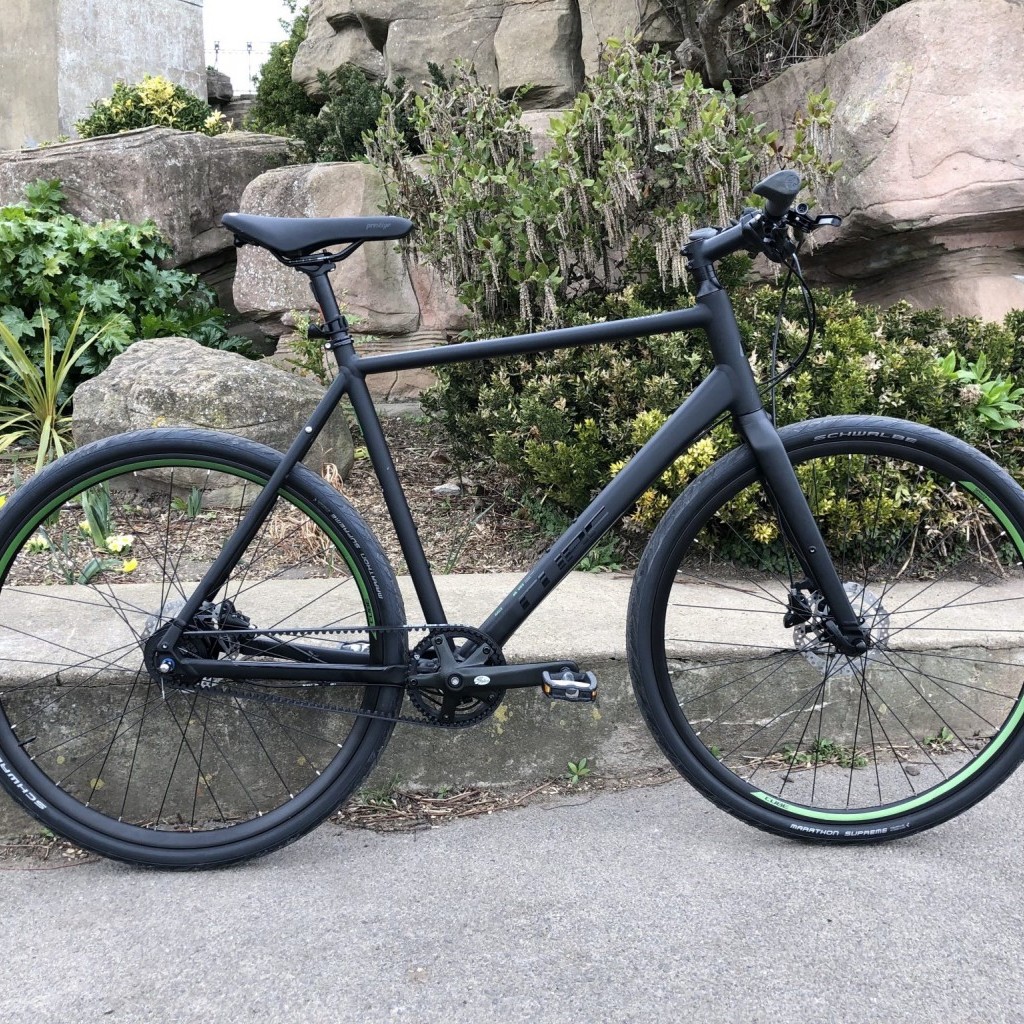 cube hyde frame