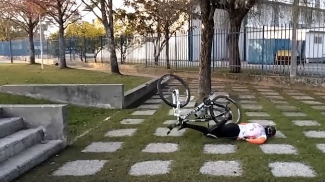 #WipeoutWednesday: Mountain Bike Fail Compilation January 2017