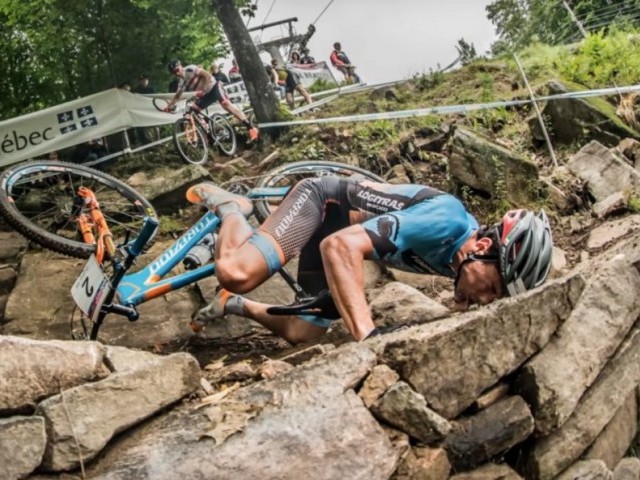 Greatest Misses - Amazing MTB Photo Slideshow - Phunkt