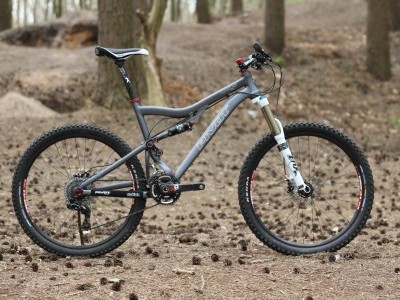 Pivot Cycles Mach 5.7  2010 Mountain Bike Review