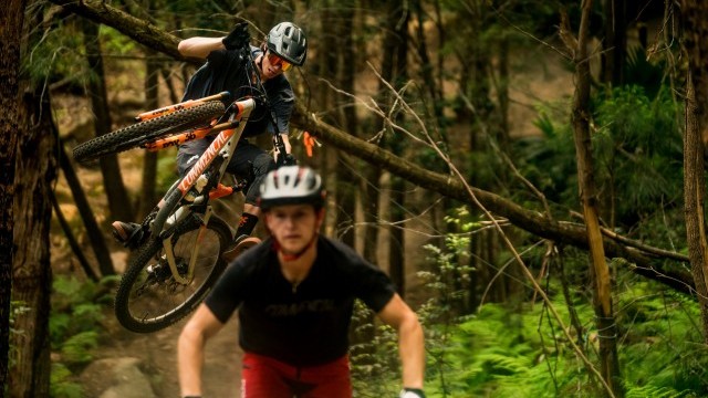 Commencal Presents | 'Men at Work' with Hugo Frixtalon & Antoine Vidal