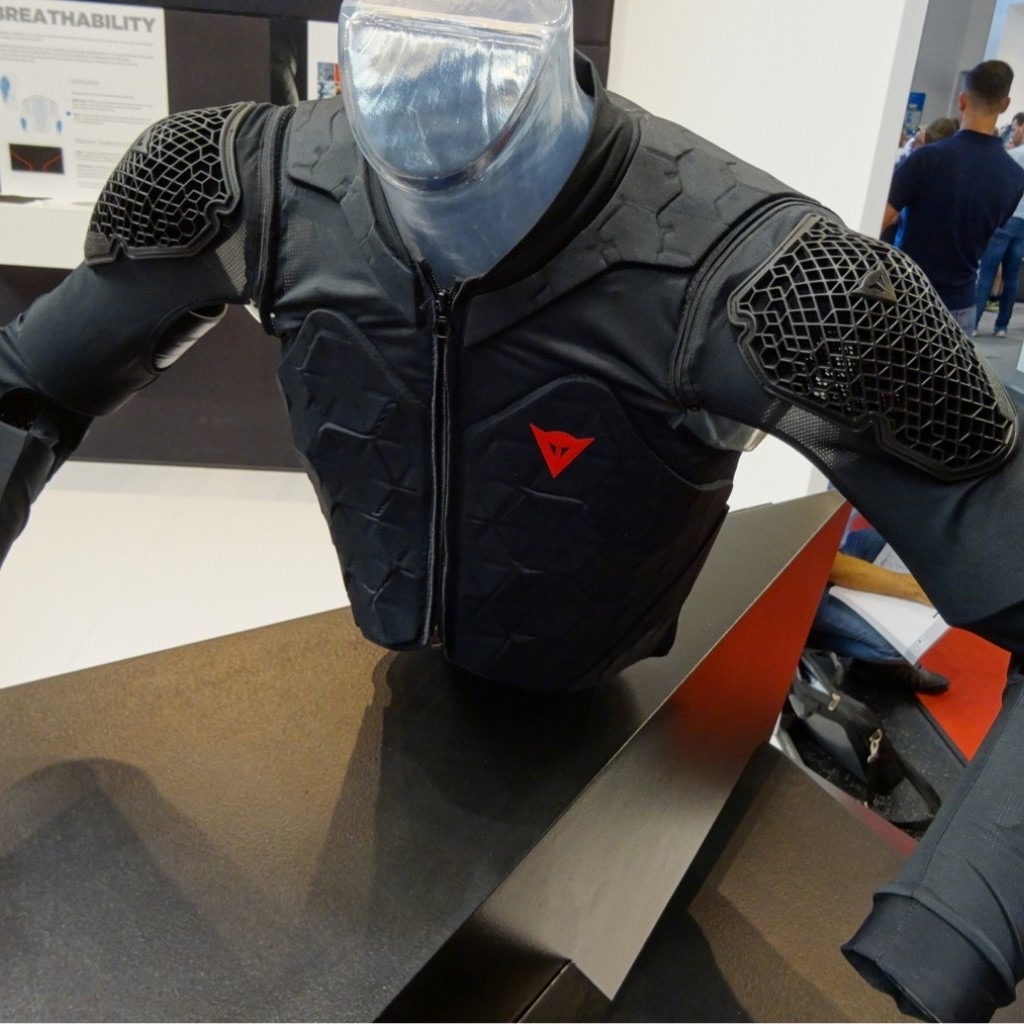 dainese mtb body armour