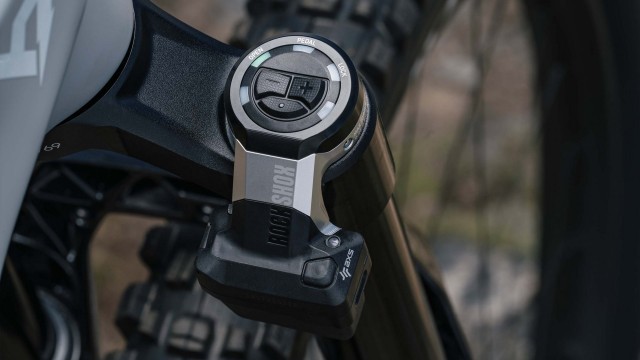 RockShox Flight Attendant: Automatic Suspension System