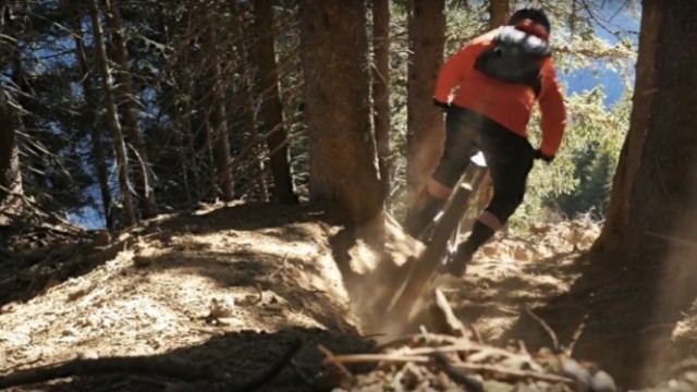Kicking Up Dust In Champéry Bikepark!