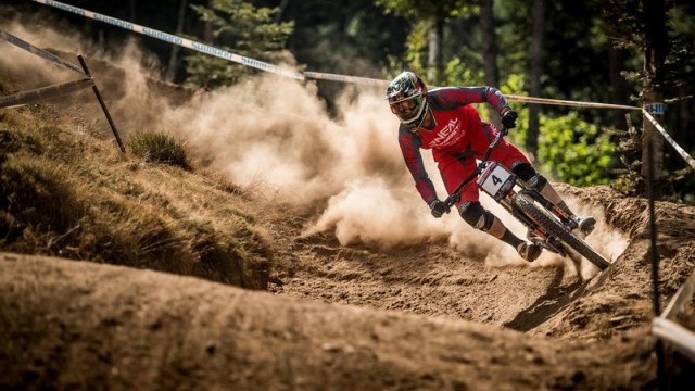 Atherton's Perfect Season & Gwin's Win - Vallnord 2016