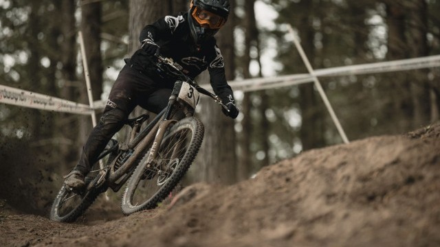 NS Bikes UR Team Officially Partner with LEM Helmets