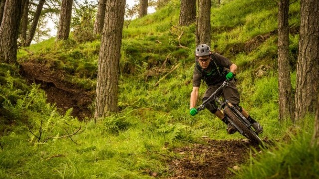 Trek Unveils All New Carbon Slash