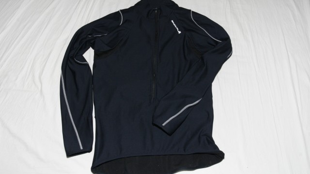 Mountain Bike Reviews - Endura Xtract Zip Neck Mid Layer  2009