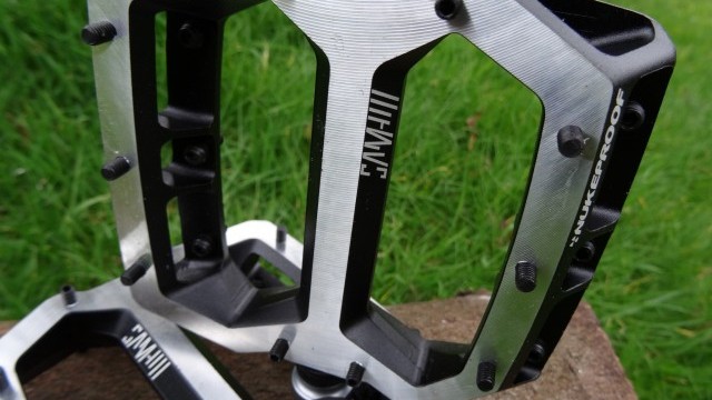 Mountain Bike Reviews - Nukeproof Horizon Sam Hill 2016