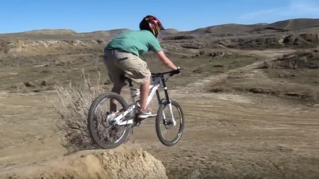 #WipeoutWednesdays: Mountain Bike Fails - Part 21