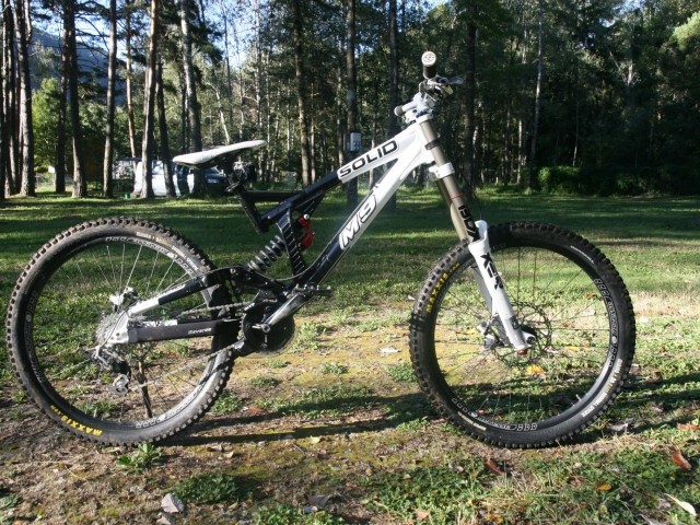 Solid Bikes Mission 9  2010