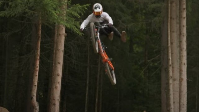 LATE SEASON CHÂTEL SHRED w/ Louis Reboul and Tony Rocci!