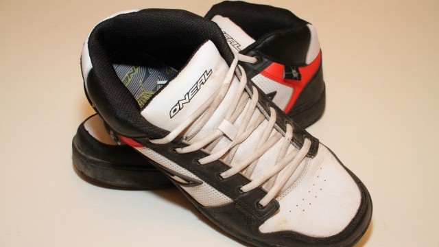 Mountain Bike Reviews - O'Neal Trigger  2013