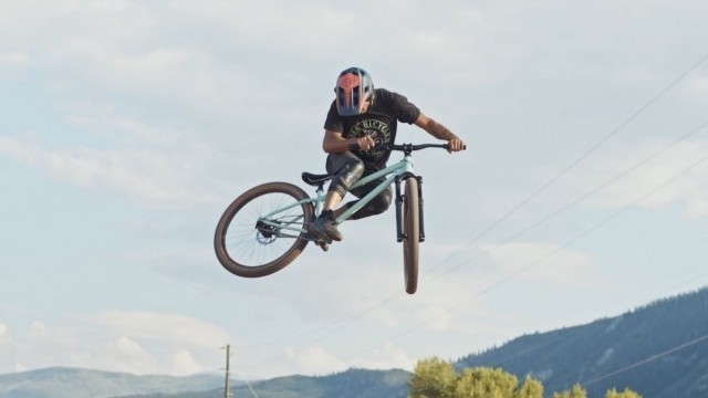 Tim DaCosta Travels Back in Time on his KONA Shonky