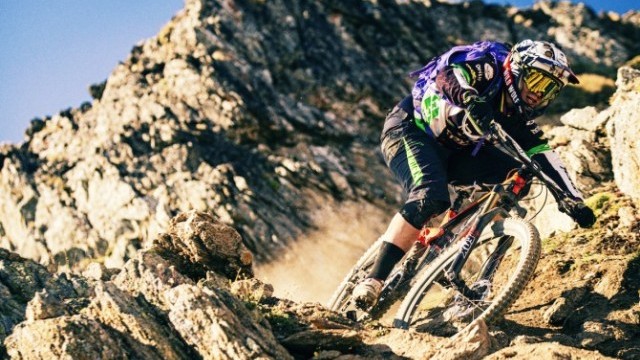 Tracy Moseley On The Way To New Zealand