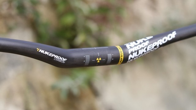 Mountain Bike Reviews - Nukeproof Warhead Carbon 20mm Rise  2014