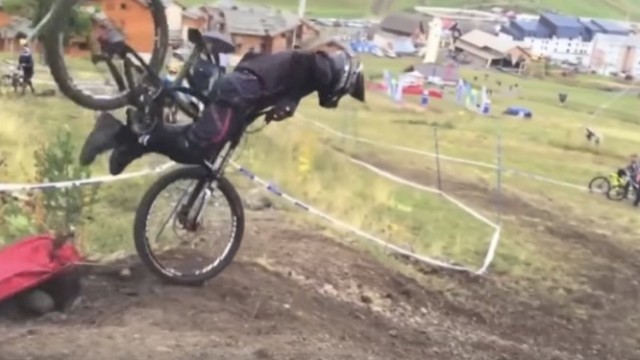 #WipeoutWednesdays: Crash Compilation | Fails | MTB Downhill/Freeride 2016 [HD] Part 3
