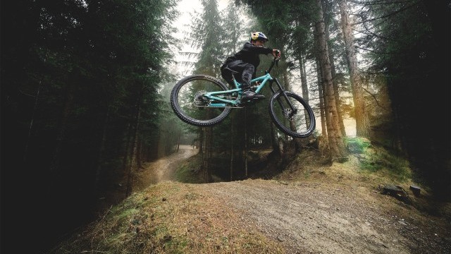 The New Jeffsy Primus: Small in size, Big on performance