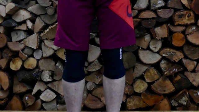 Mountain Bike Reviews - ION Products K-Sleeve Knee Pad 2018