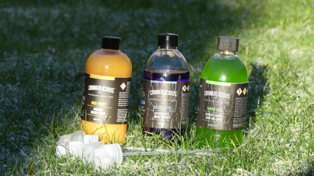 Mountain Bike Reviews - Crankalicious Mud Honey Bucket Wash 2018