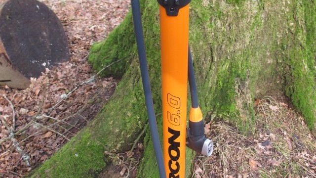 Mountain Bike Reviews - SKS Germany Aircon 6.0  2013