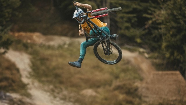Monday Motivation: The life of a pro | Conor MacFarlane