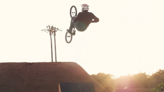 Digging To Happy Ride 2016