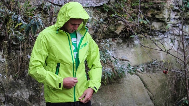 Mountain Bike Reviews - CUBE Bikes AM Rainjacket  2015
