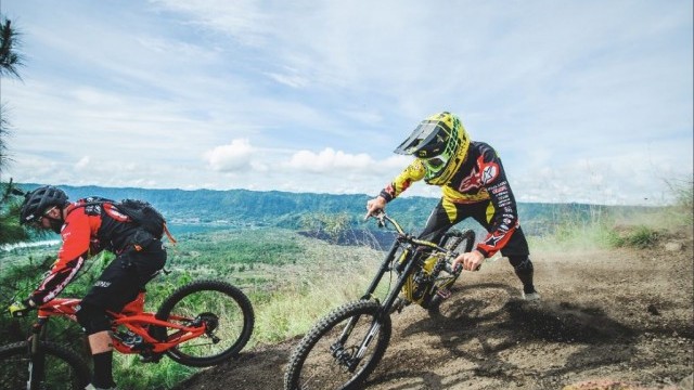 Polygon Escapes To Bali 2016