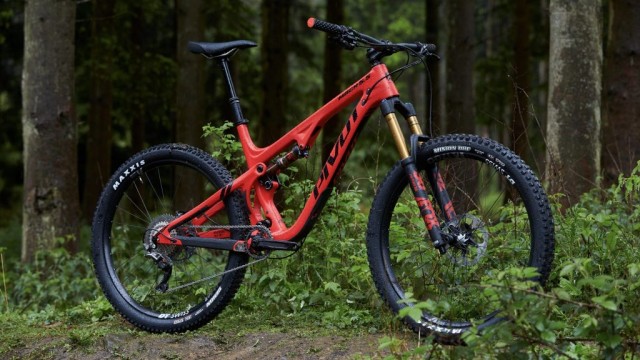 Pivot Mach 5.5- First Ride