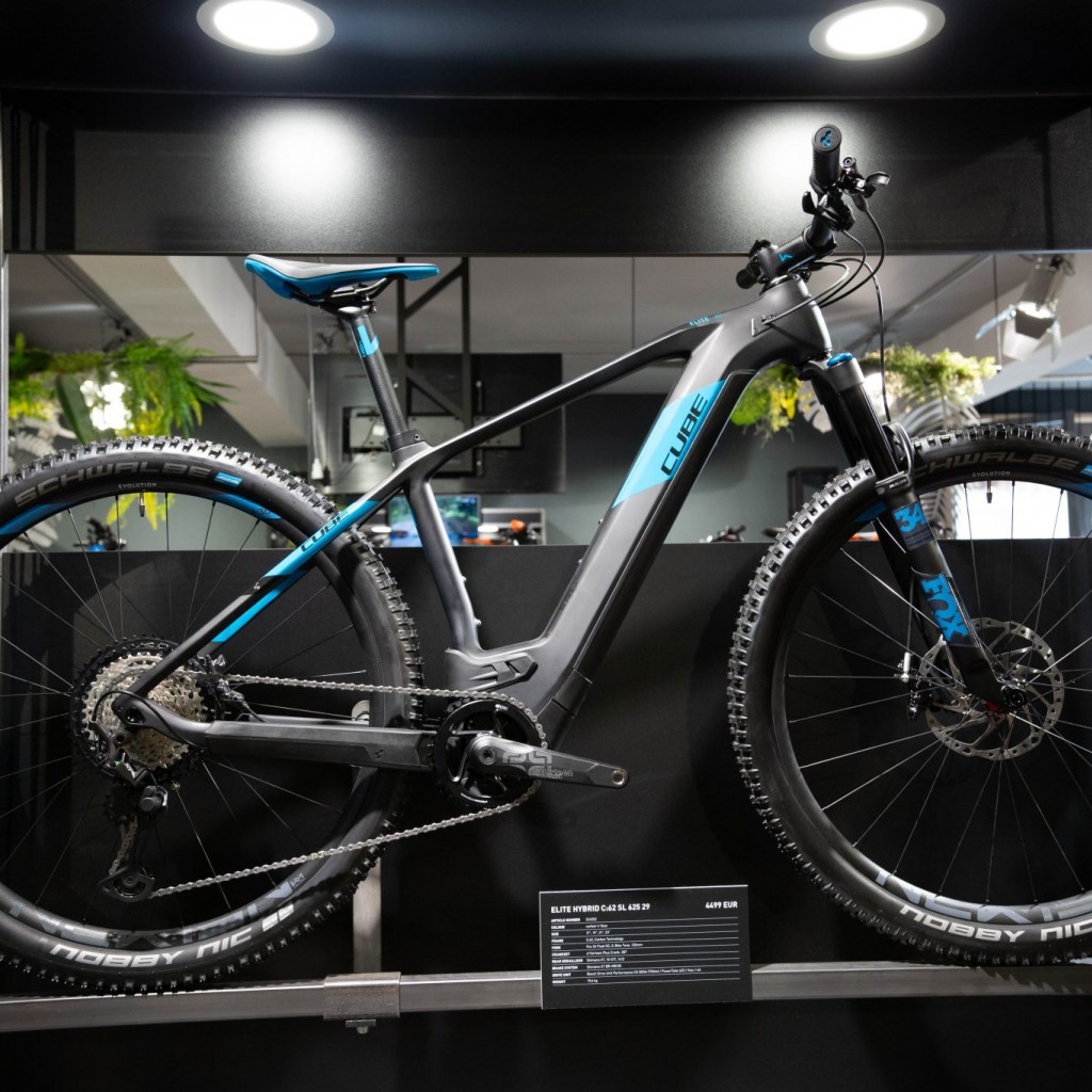 cube mountain bike