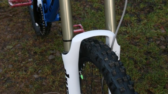 Mountain Bike Reviews - SR Suntour Durolux TAD 180mm  2011