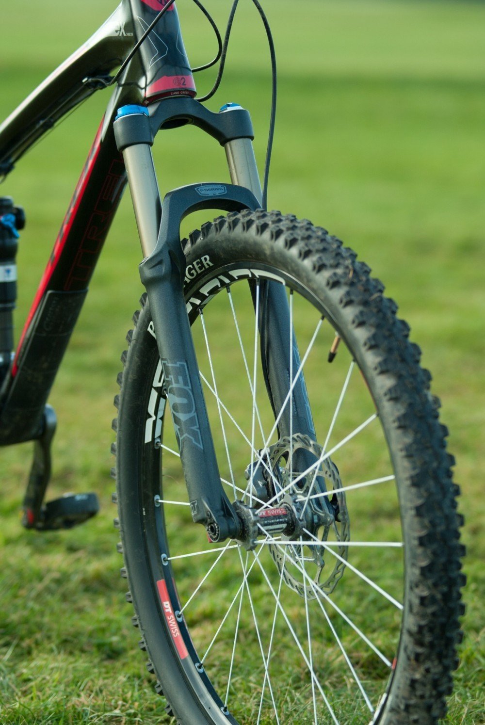 Trek Bikes Fuel EX 9.9 2011 Mountain Bike Reviews Bikes Trail Bikes Free Mountain Bike Magazine IMB