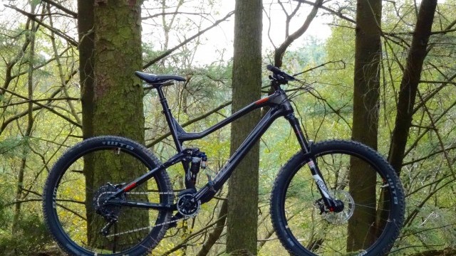 Mountain Bike Reviews - Vitus Sommet CR 2016
