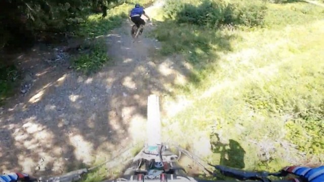 Air Voltage! Triple Black Run at Bikepark Chatel ..