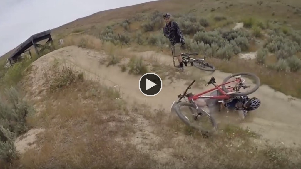 WipeoutWednesdays Crazy Mountain Bike Crashes and Fails! IMB Free