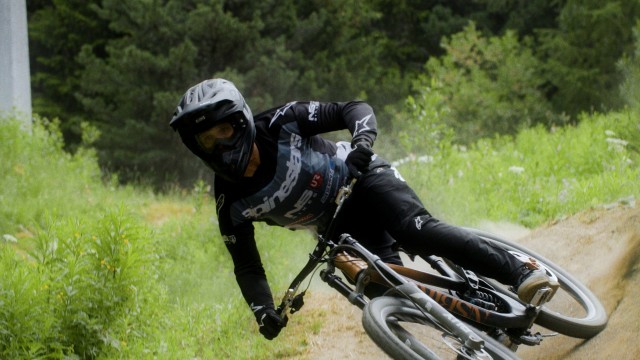 Video: 'Search & Destroy' feat George Brannigan at Pila Bike Park