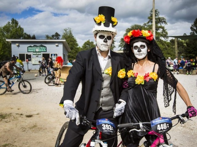 Rotorua Mountain Bikers Raise Big Time for Mental Health Awareness