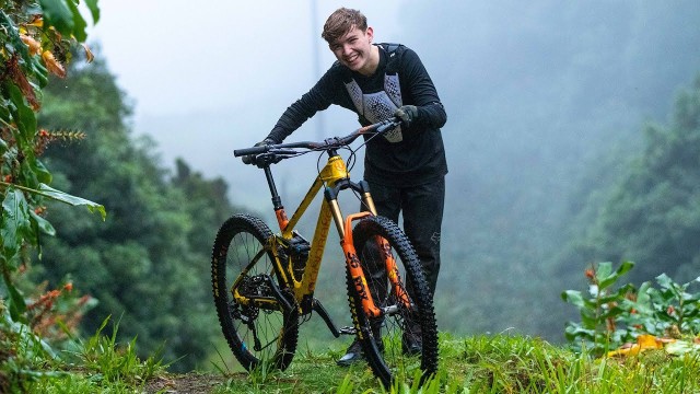 Video: 'New Bike Day' with Daniel Tavares