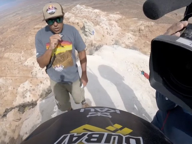 Wipeout Wednesday - Nicholi Rogatkin's 30ft Crash at Rampage