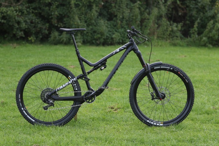 Commencal Meta AM V4.2 Race