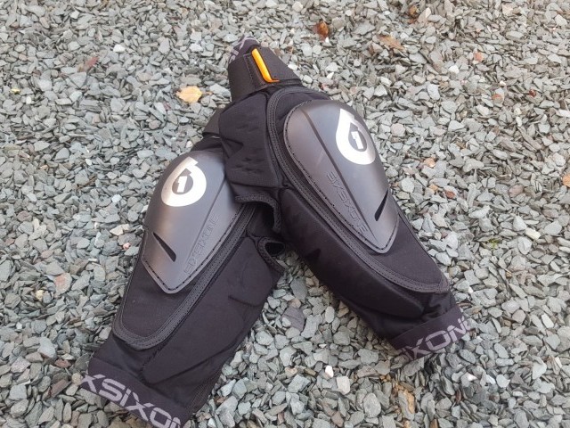 SixSixOne Rage Knee Pads 2016