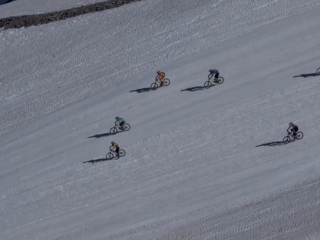 This is UR World : Mountain of Hell full movie