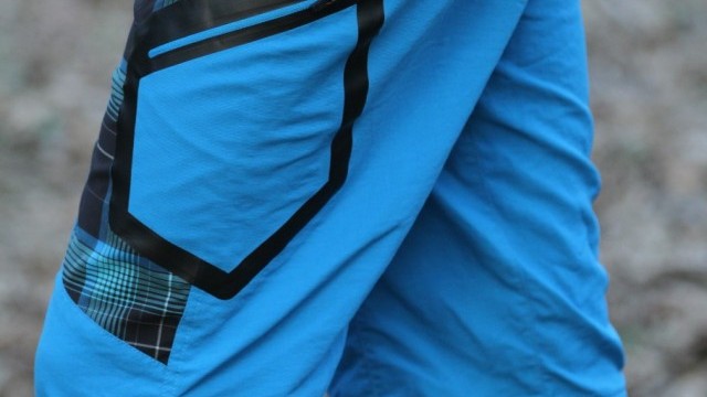 Mountain Bike Reviews - Zoic Sovereign Shorts  2012